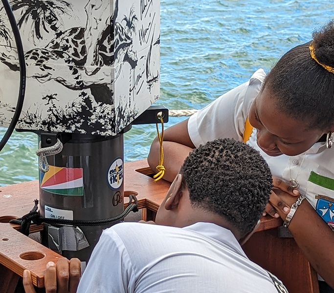 adopt a float - home-program - adopt - School in Seychelles