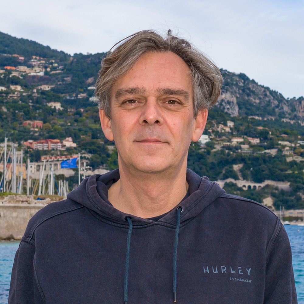 Thomas Jessin - adopt a float team #HEADQUARTERS